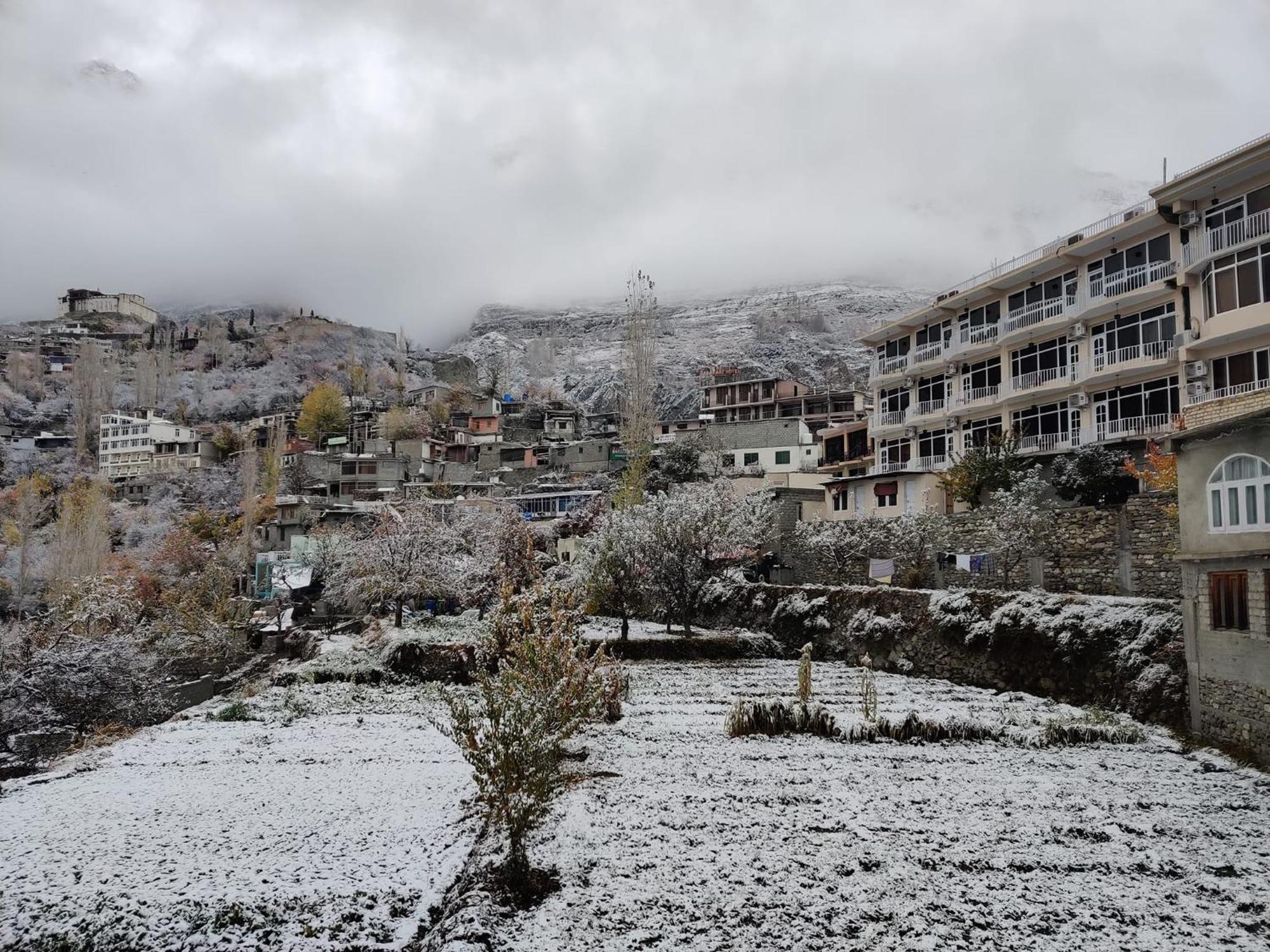 Hilltop Hotel, Hunza Karimabad  Eksteriør bilde