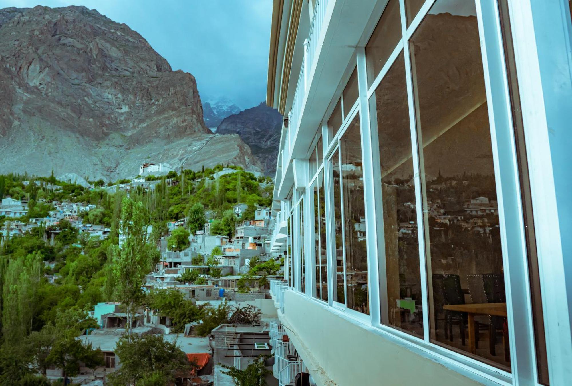 Hilltop Hotel, Hunza Karimabad  Eksteriør bilde